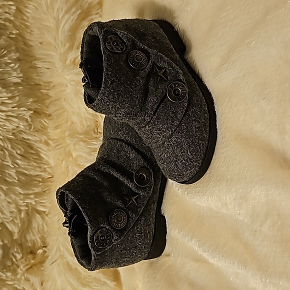 Blowfish Malibu Stiggy-T Gray Flannel Toddler Baby Boot Booties Size 6 Girls - Picture 3 of 10